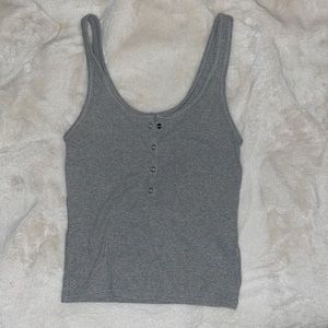 Ribbed grey button up Abercrombie tank!